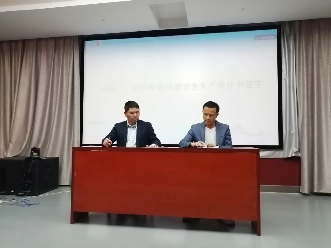 PG电子·仿照器(试玩游戏)官方网站